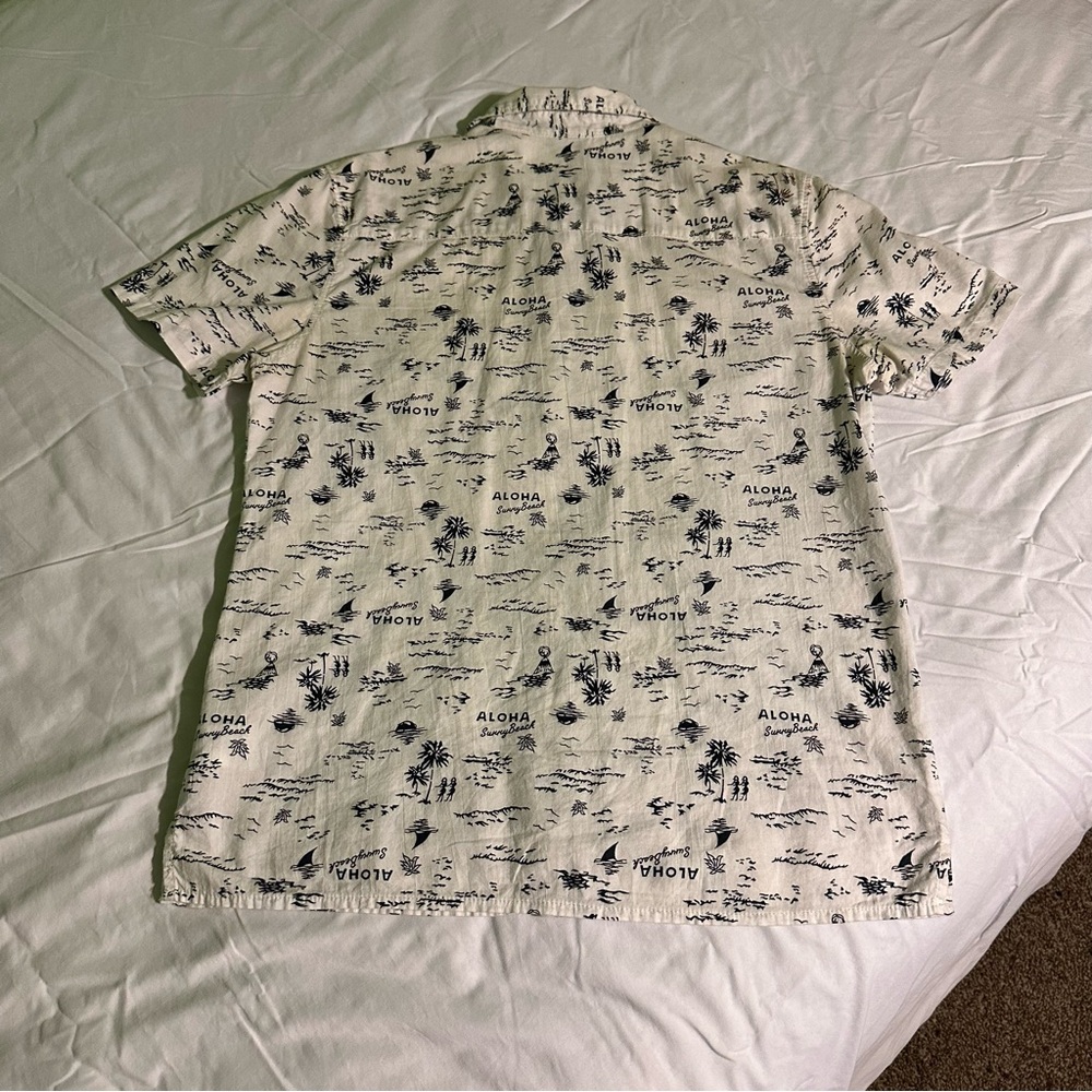 H&M Button Shirt - Picture 3 of 3